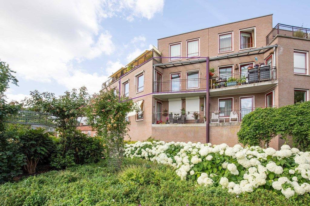 Appartement Clematisstraat 37 in Aalsmeer