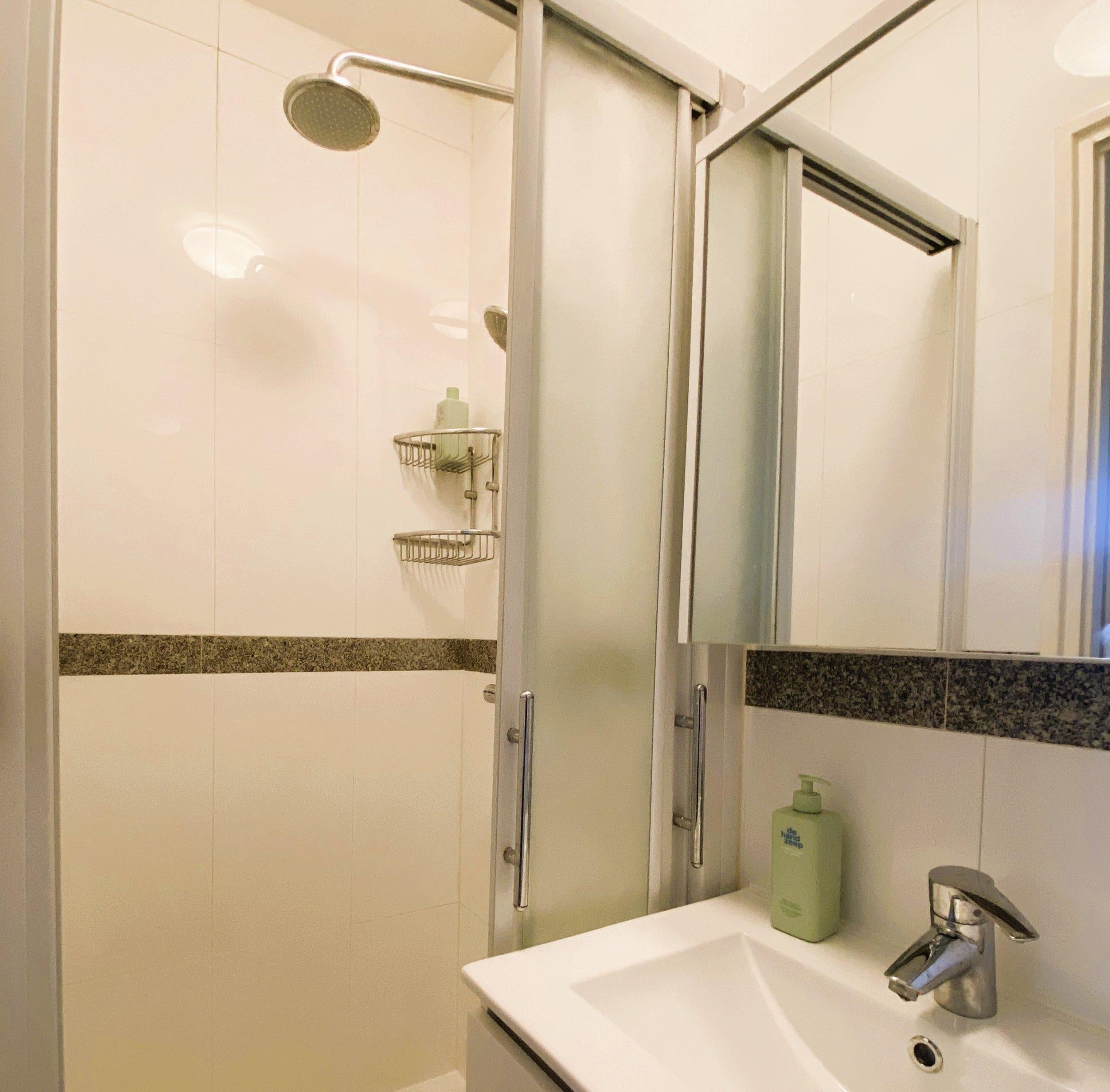 Woning te huur: Saxenburgerstraat, Amsterdam