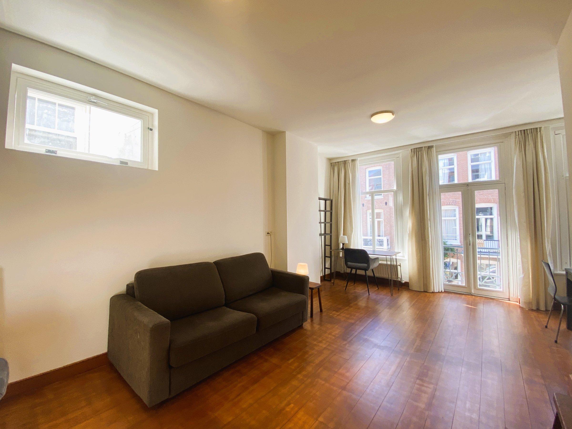 Woning te huur: Saxenburgerstraat, Amsterdam
