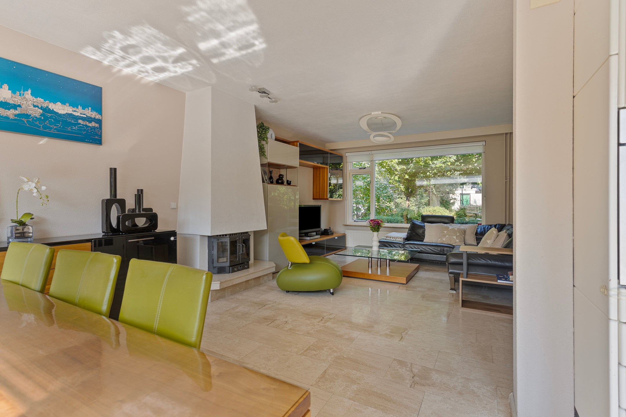 Tussenwoning te koop: Drontermeerlaan 7, Leiden