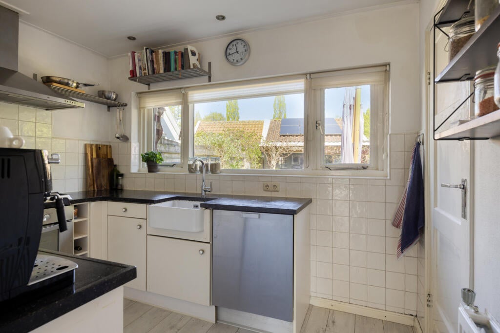 Hoekwoning te koop: Smidsweg 19, Schalkhaar