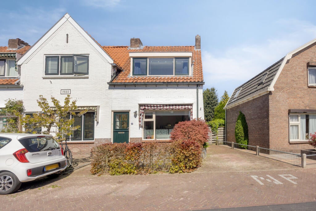 Hoekwoning te koop: Smidsweg 19, Schalkhaar