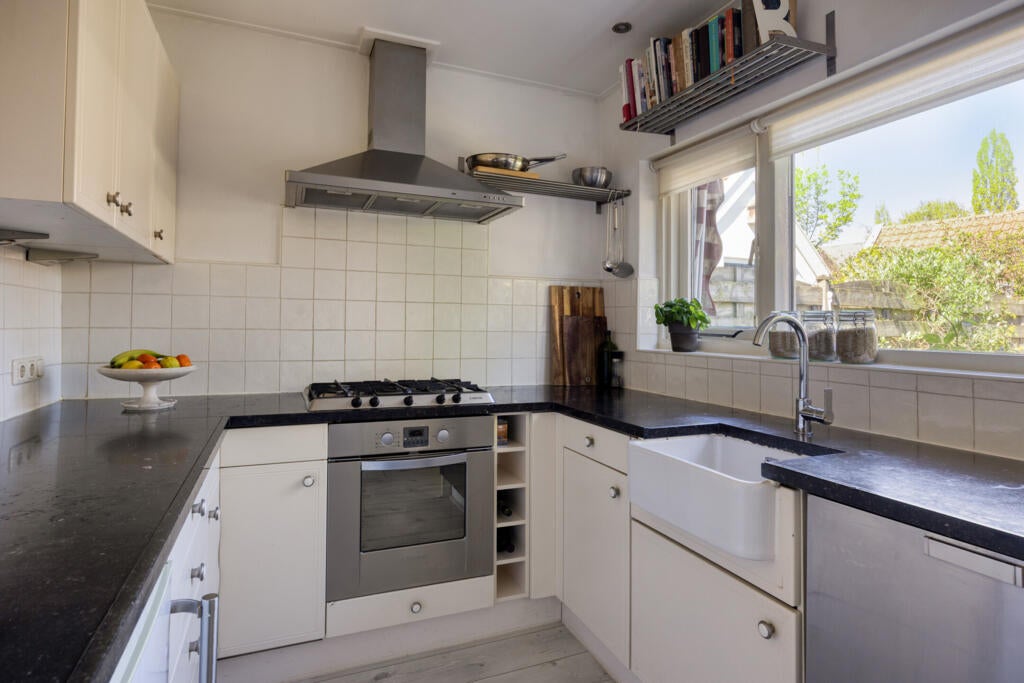 Hoekwoning te koop: Smidsweg 19, Schalkhaar