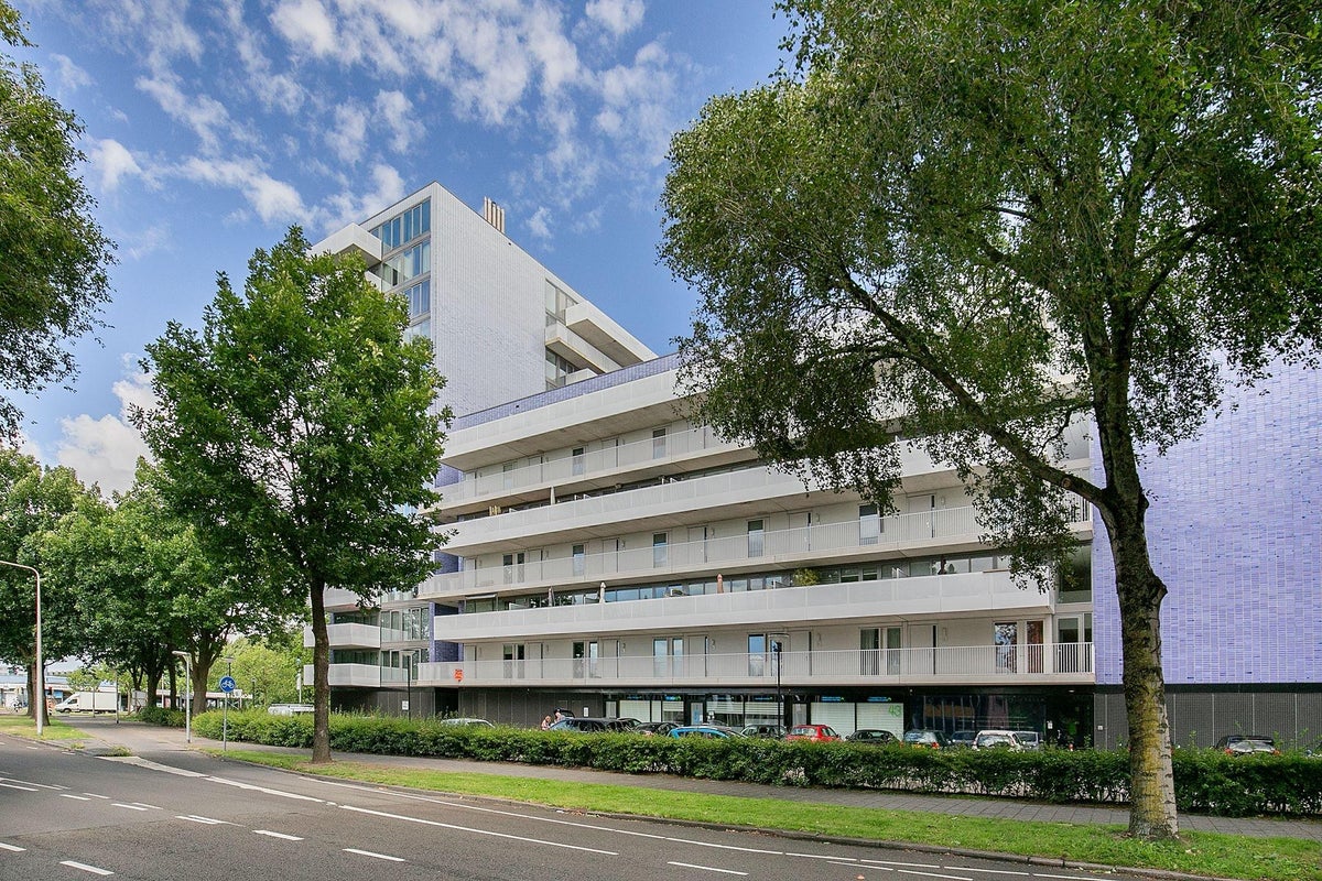 Breda – 4812XT