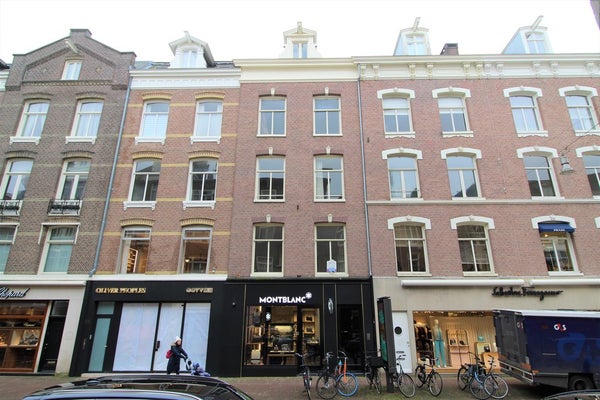 Te huur: Appartement Pieter Cornelisz. Hooftstraat in Amsterdam