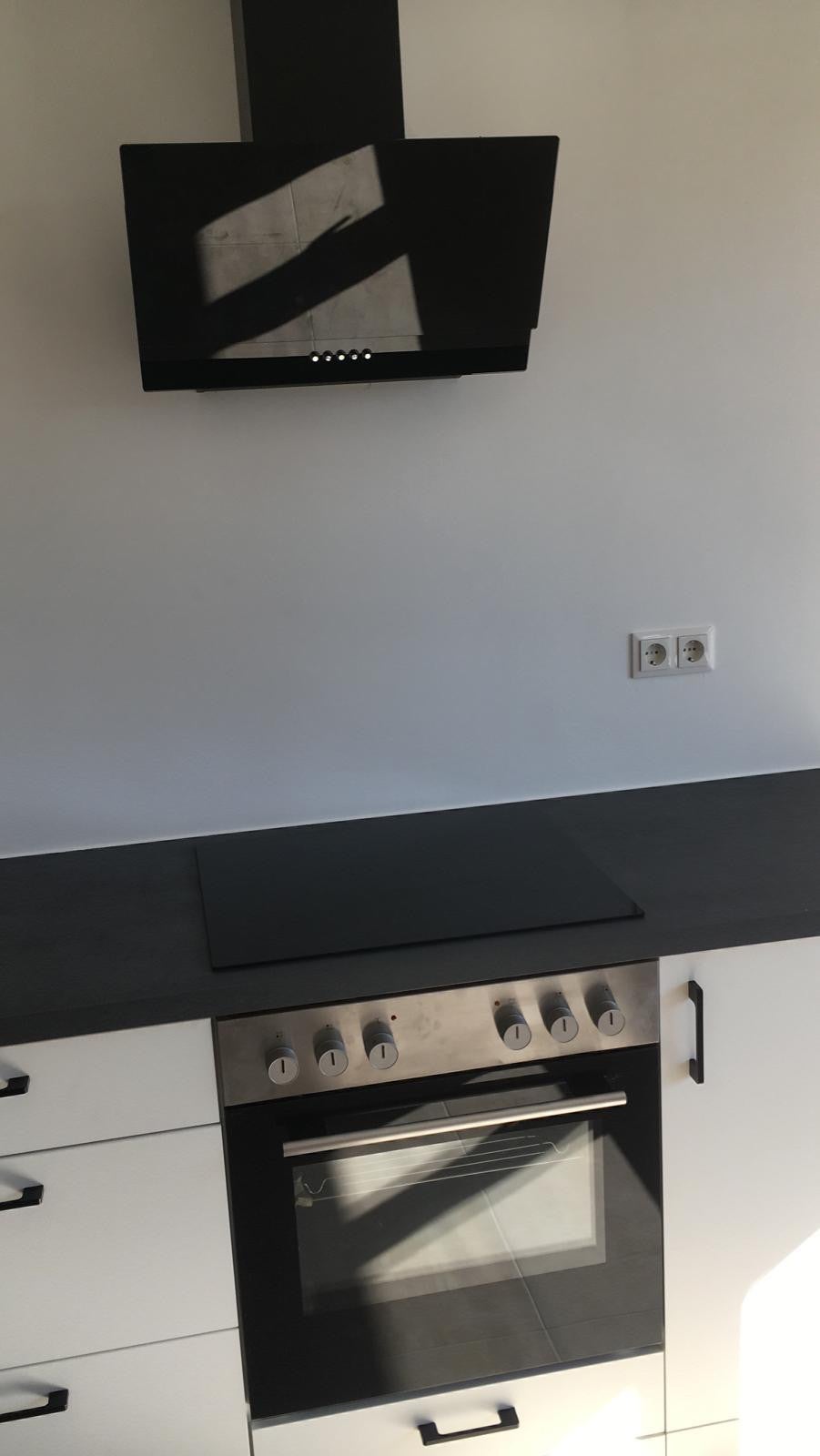 Studio te huur: H. de Lintweg 46B, Spijkenisse
