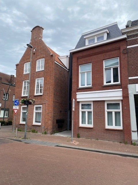 Woning in Roosendaal - Raadhuisstraat