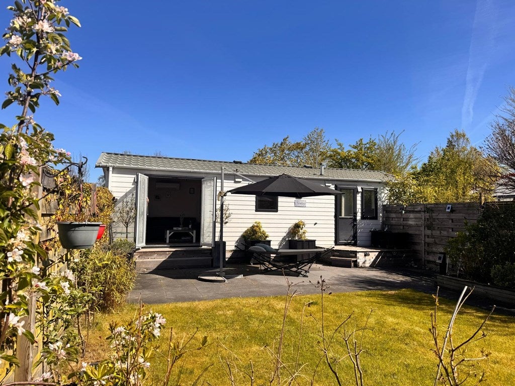 Huis Yn 'e Lijte 1 B19 in Grou
