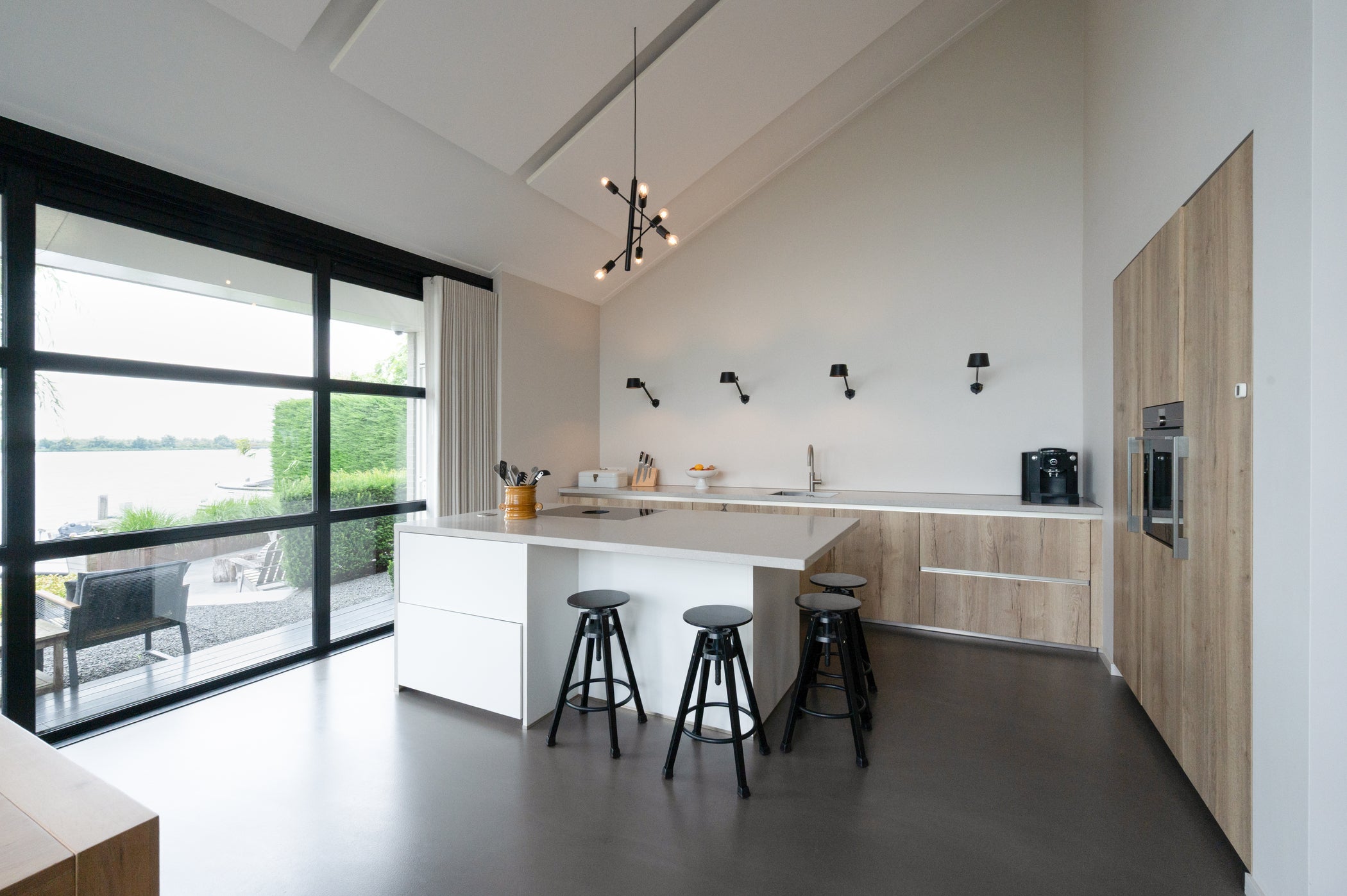 Woning te huur: Lijzijde, Almere
