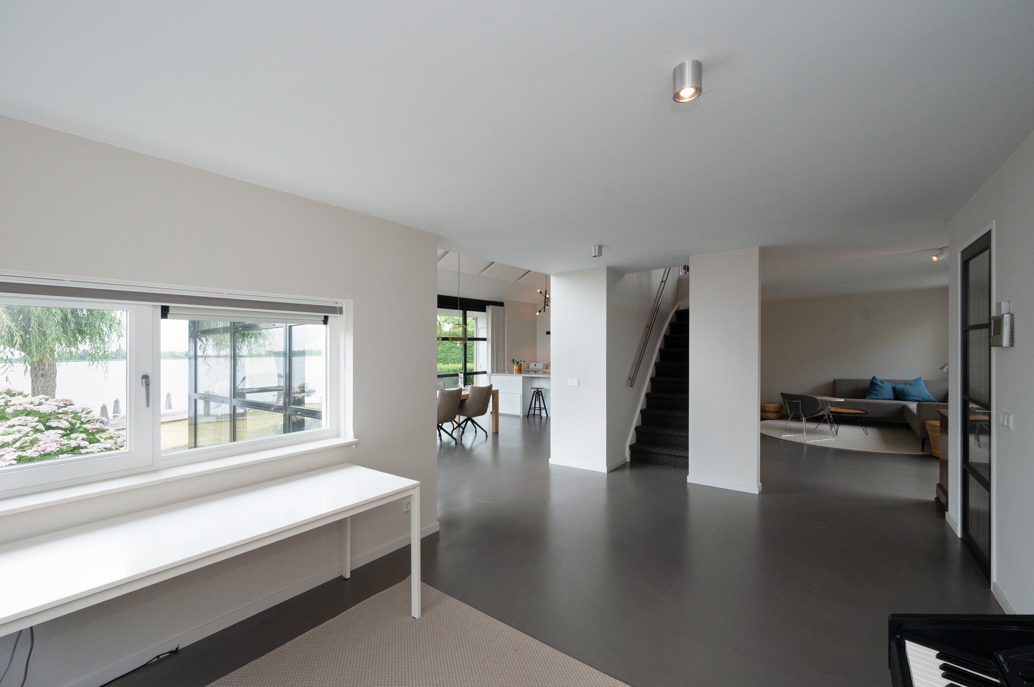 Woning te huur: Lijzijde, Almere
