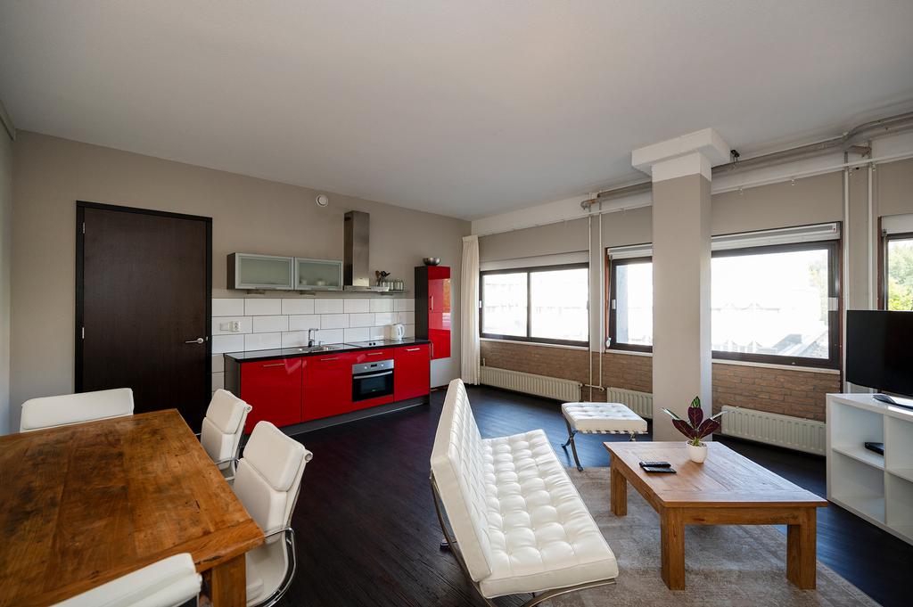 Flat Verbeekstraat 2 B