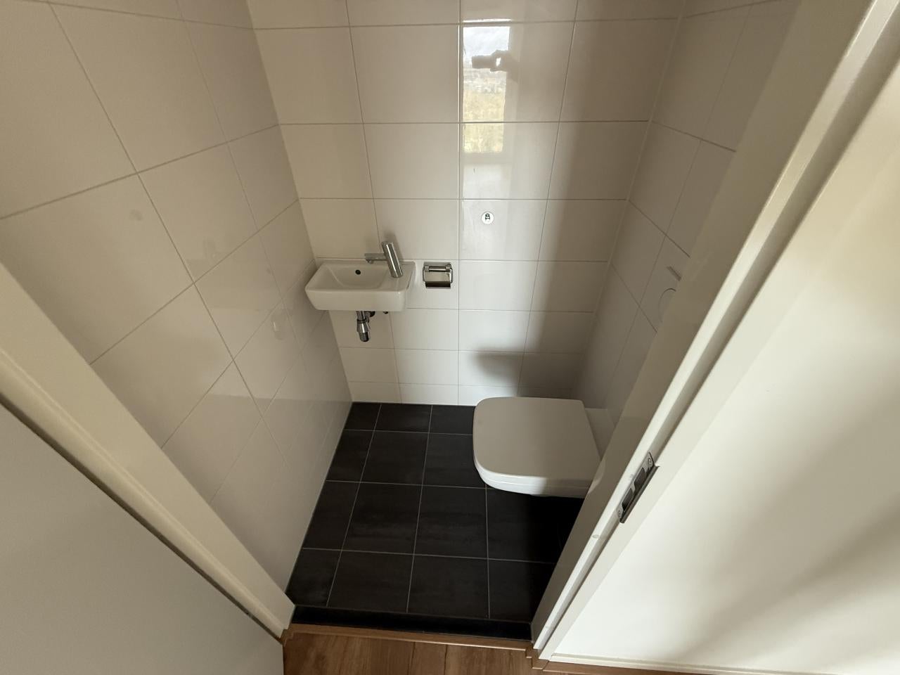 Appartement te huur: Haarlemmerweg 1138, Amsterdam