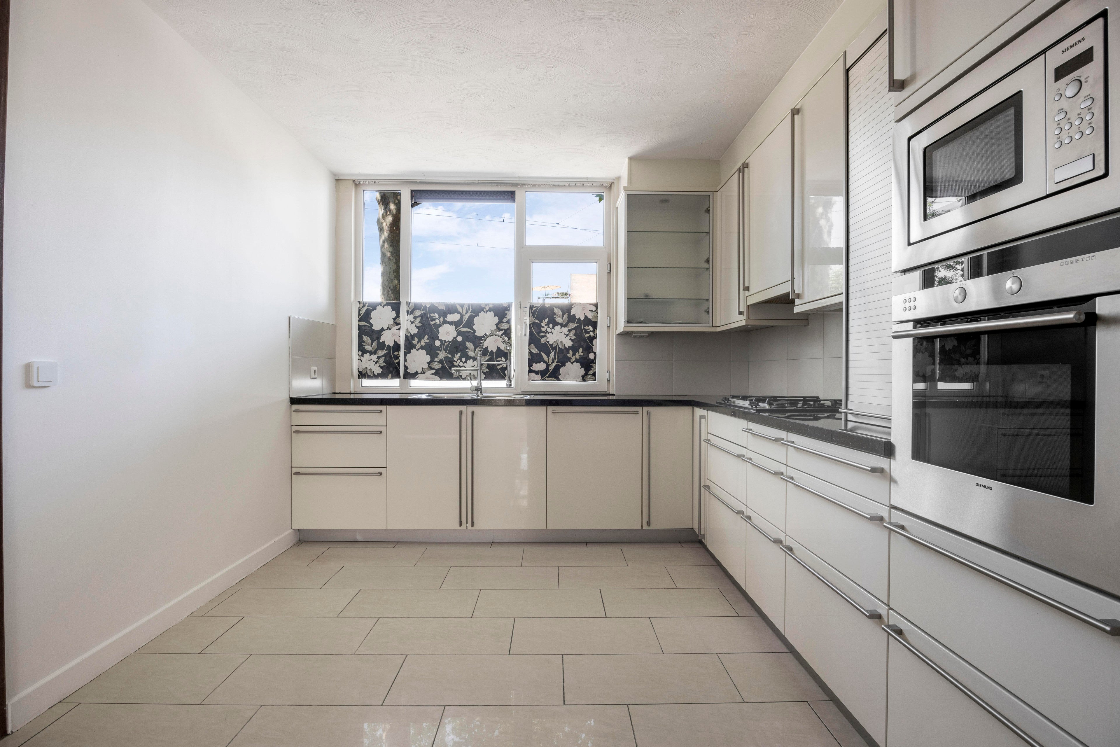 Kamer te huur: Rhijnauwensingel, Rotterdam