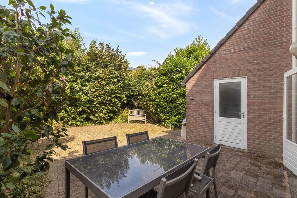 Tussenwoning te koop: Sadatdomein 12, Maastricht