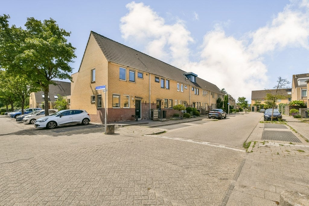 Huis Goudenregenstraat 47 in Purmerend