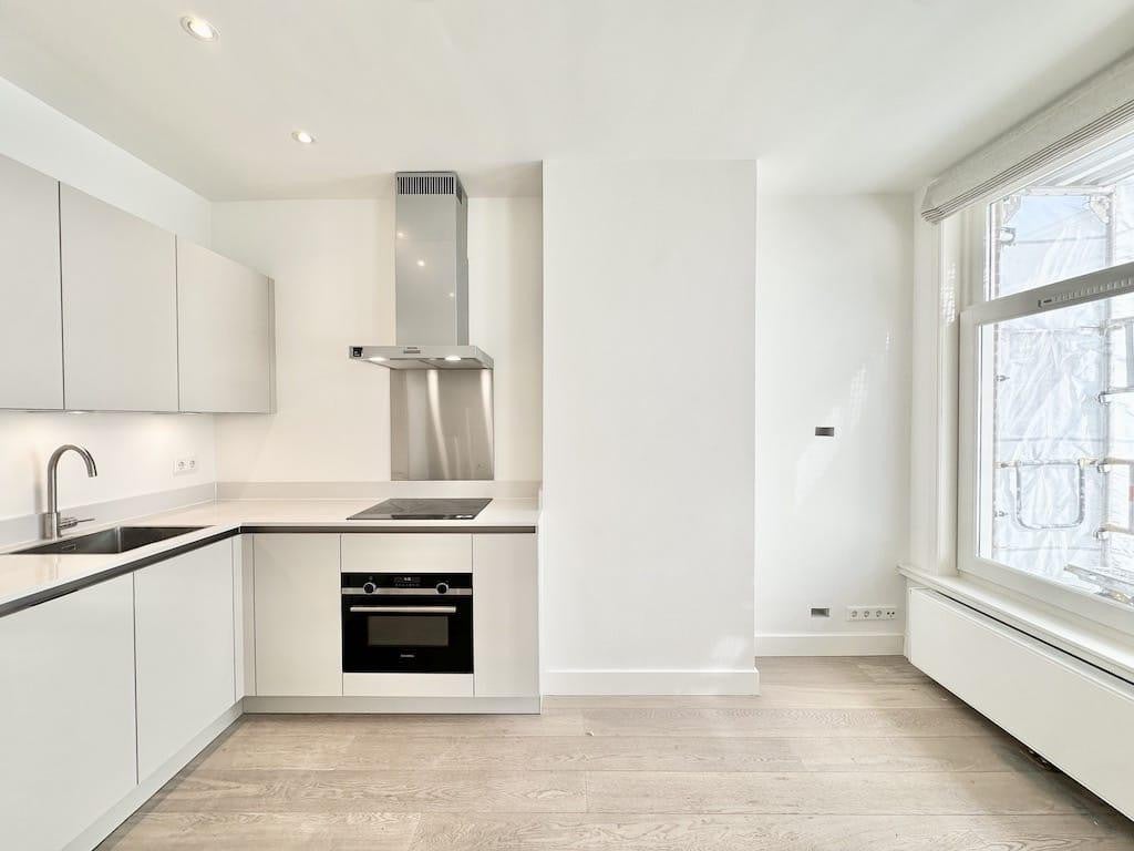 Woning te huur: Van der Hoopstraat, Amsterdam