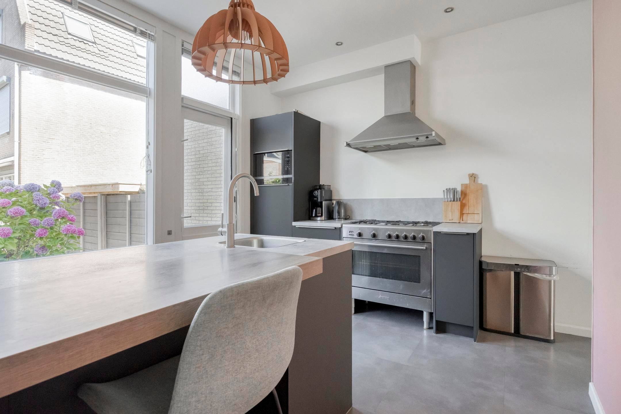 Woning te huur: Graaf Florisweg, Gouda