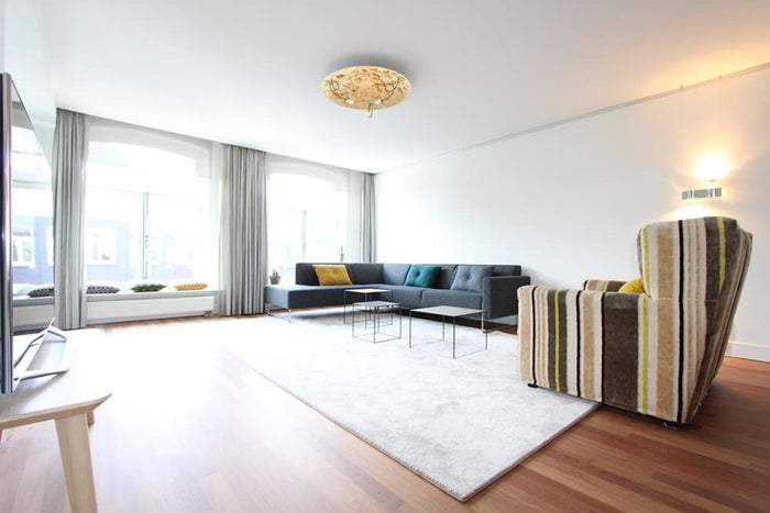 Te huur: Appartement Van Baerlestraat 15 in Amsterdam