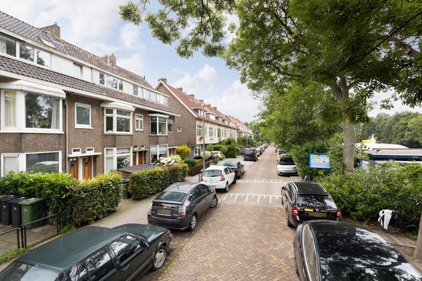 Flat Oude Raadhuislaan in Rotterdam