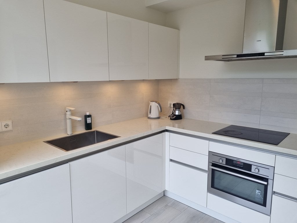 Woning te huur: Dirk Schäferstraat, Amsterdam