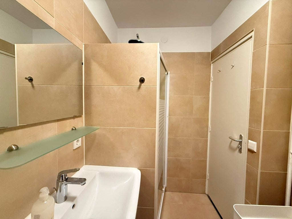 Woning te huur: Mr. F.A. van Hallweg, Amstelveen