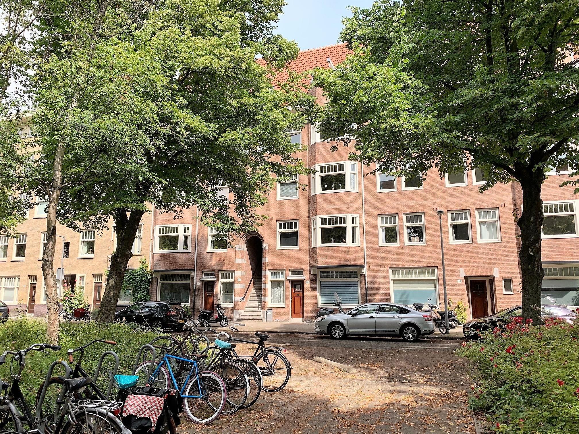 Te huur Appartement Van Tuyll van Serooskerkenweg in Amsterdam