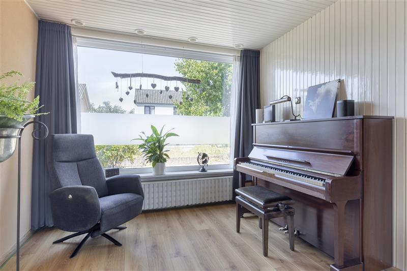 Hoekwoning te koop: Hertogstraat 12, Molenhoek