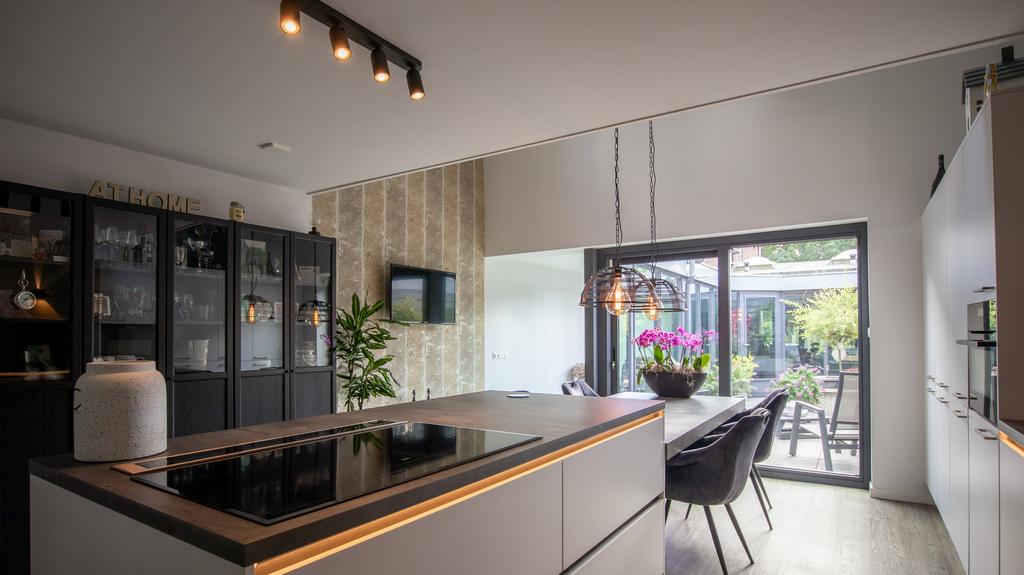 Tussenwoning te huur: Vlaskamp 22, Leiderdorp