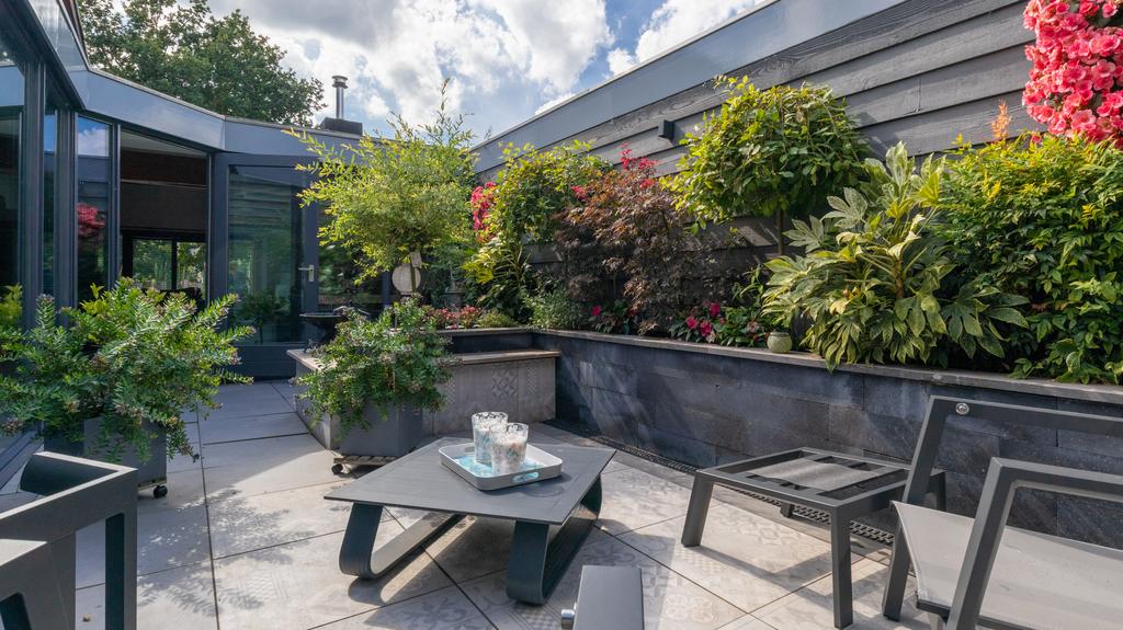 Tussenwoning te huur: Vlaskamp 22, Leiderdorp