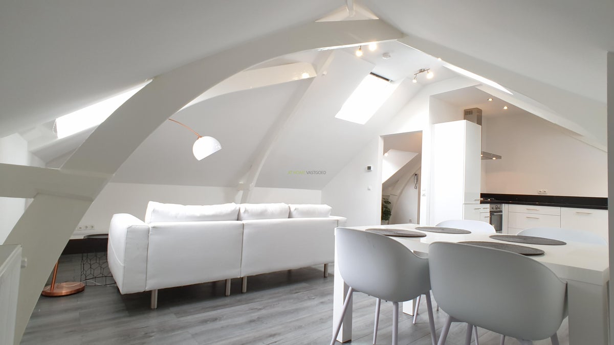 A rental house advertisment