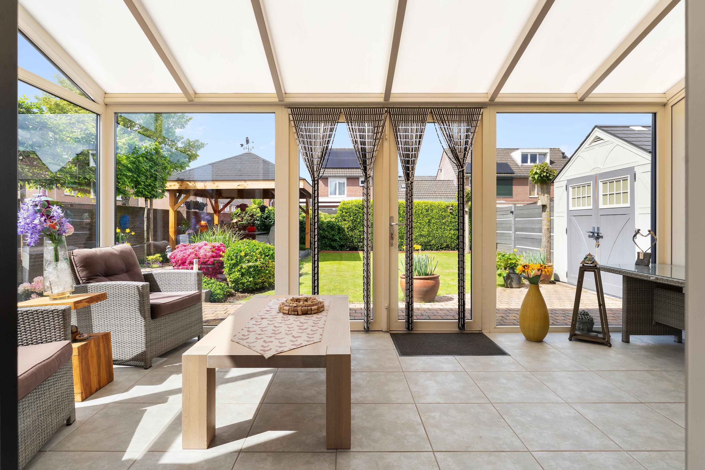 Hoekwoning te koop: Roggehof 16, Heerlen