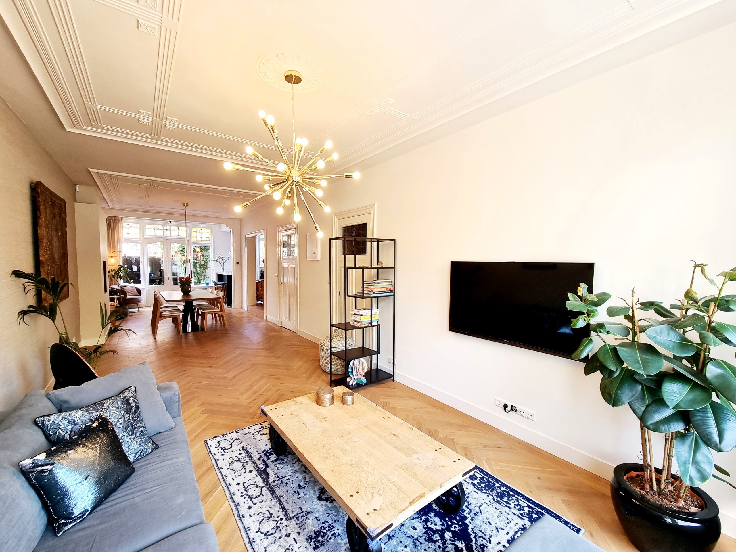 Appartement Mathenesserlaan in Rotterdam