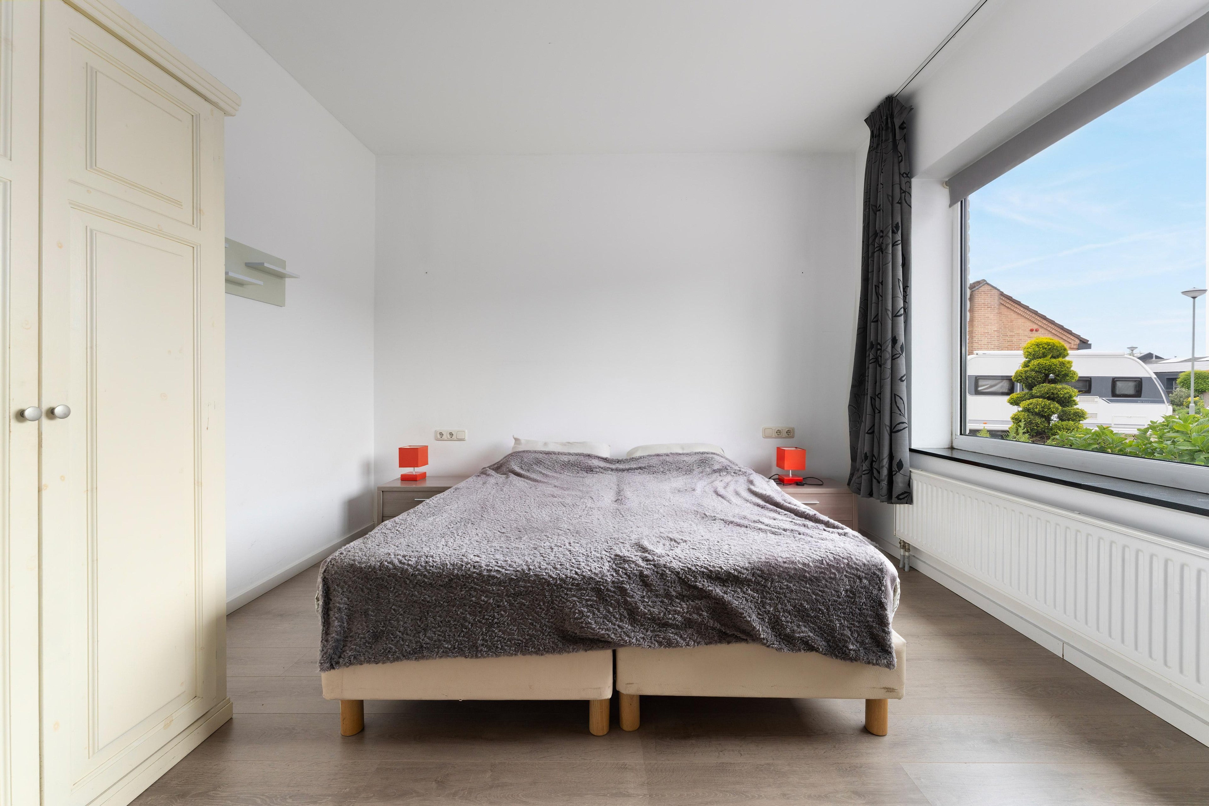 Twee-onder-één-kap te koop: Heinsbergerstraat 15, Stein