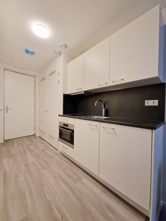 Te huur Studio Glashaven in Rotterdam