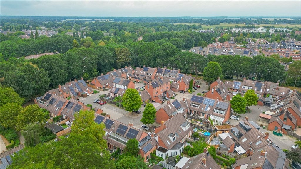 Tussenwoning te koop: Mantinghstraat 32, Hoogeveen