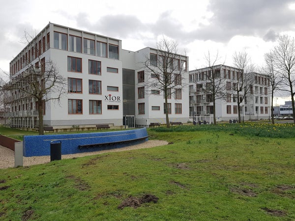 studios te huur op Naritaweg