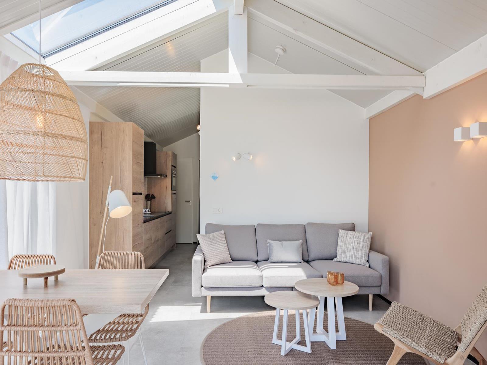 Vrijstaande woning te koop: Buitengronden 7-132, Zwartewaal