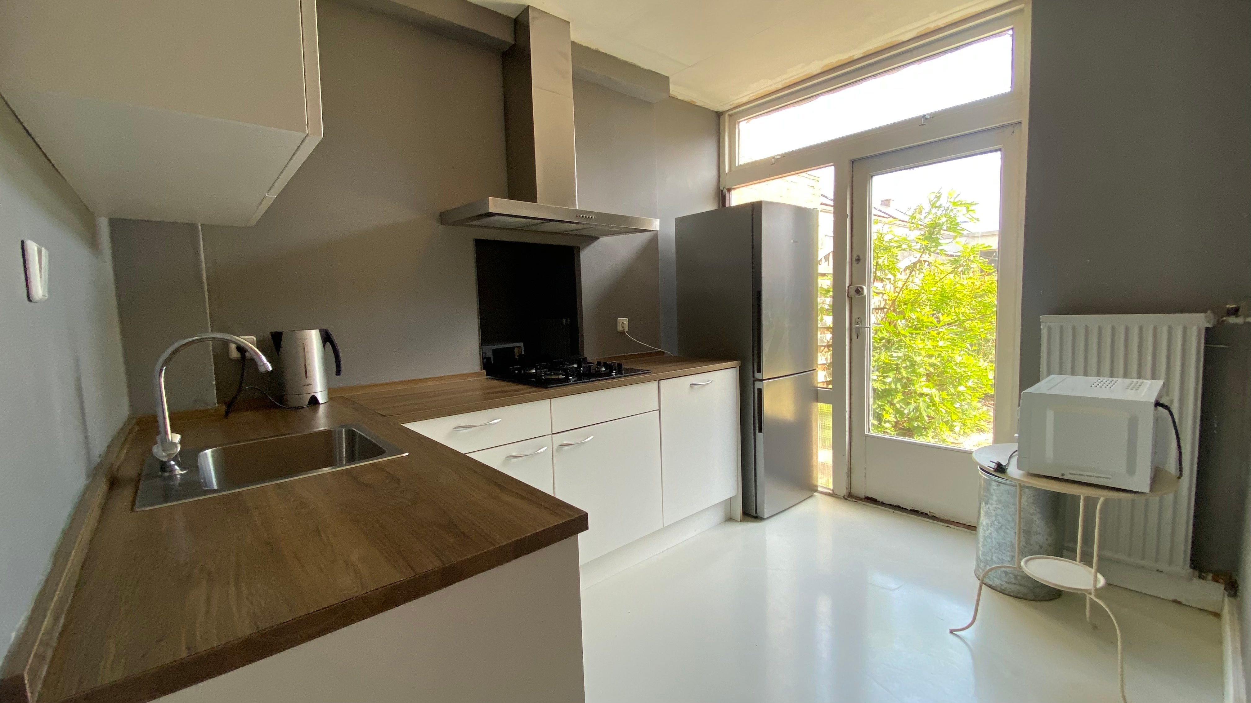 Huis Nachtegaallaan 22 a in Rozenburg