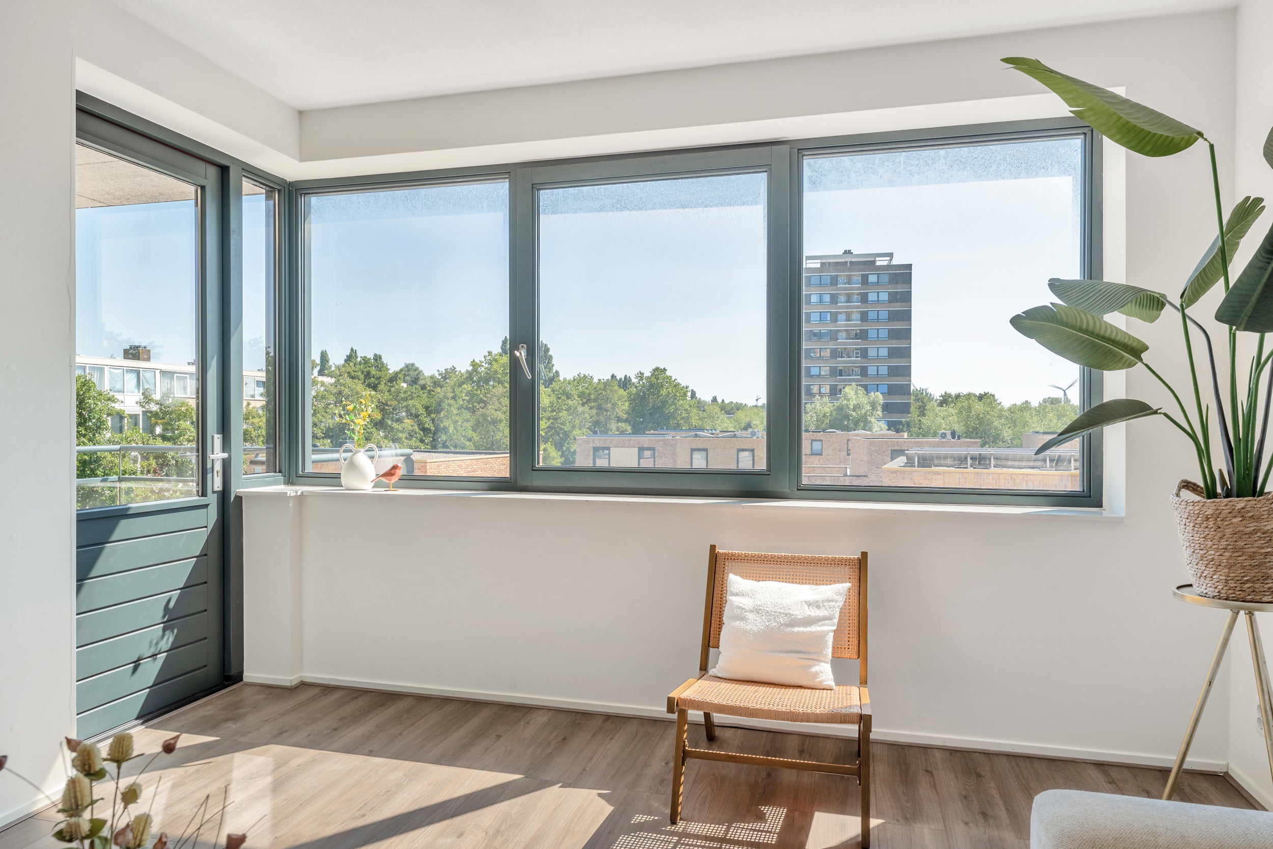Appartement te koop: Hugo de Vriesstraat 93, Vlaardingen