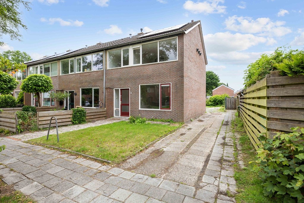 Huis Jonkerslaan 41 in Leek