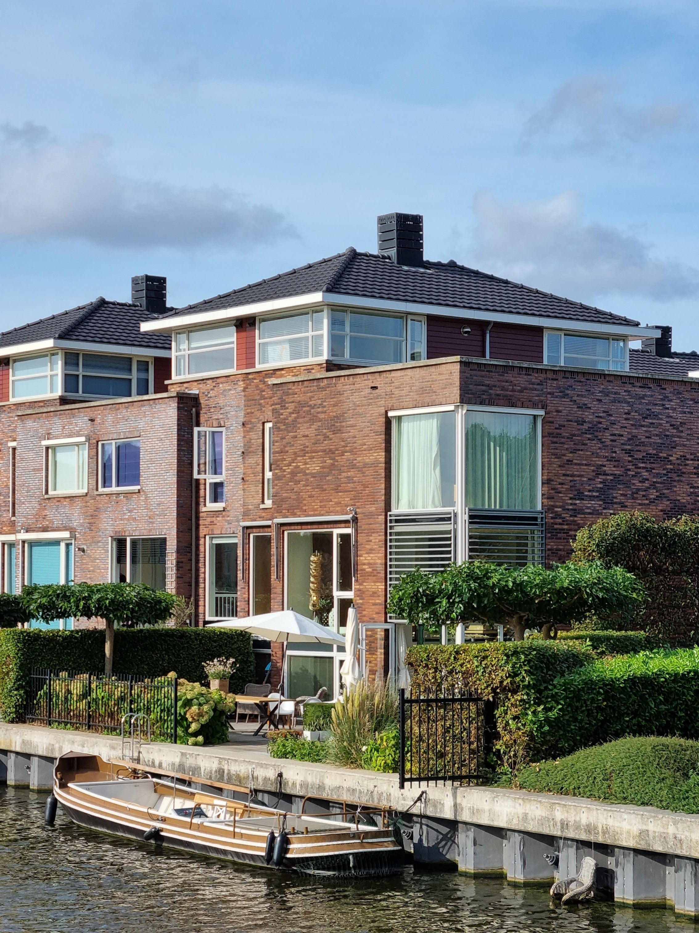 Tussenwoning te huur: Prunuskade 12, Rijswijk
