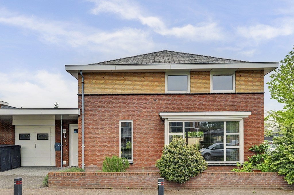 Huis Roodborstje 1 in Bladel