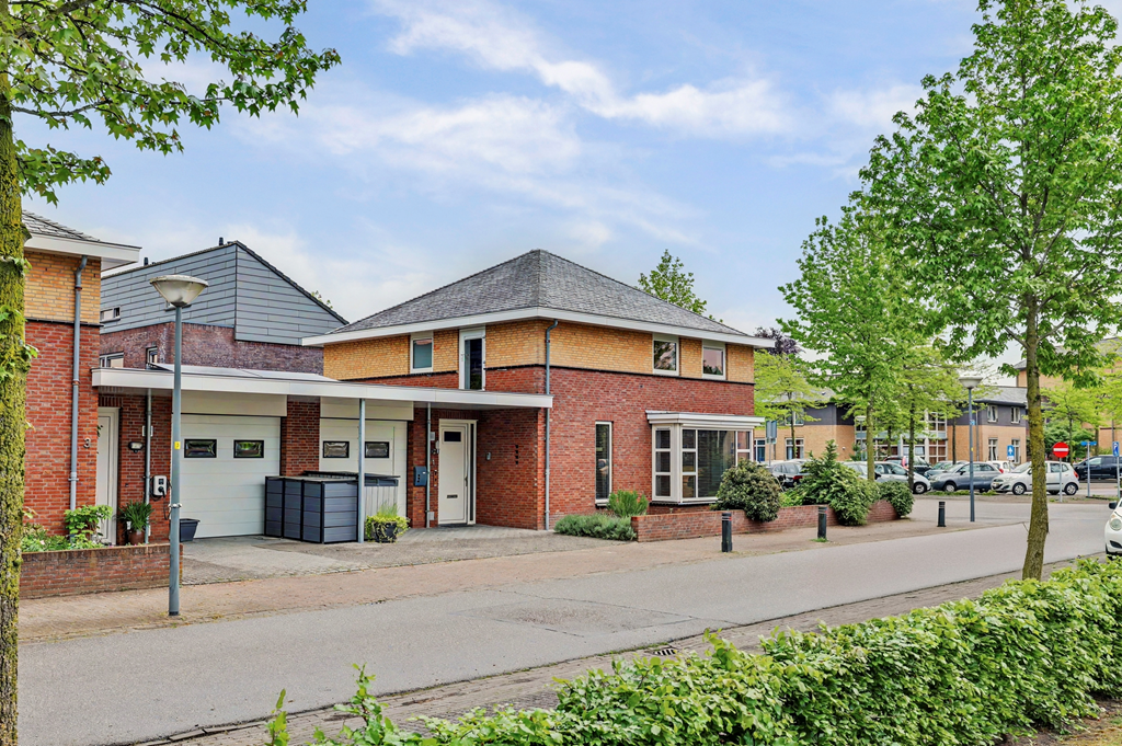 Huis Roodborstje 1 in Bladel