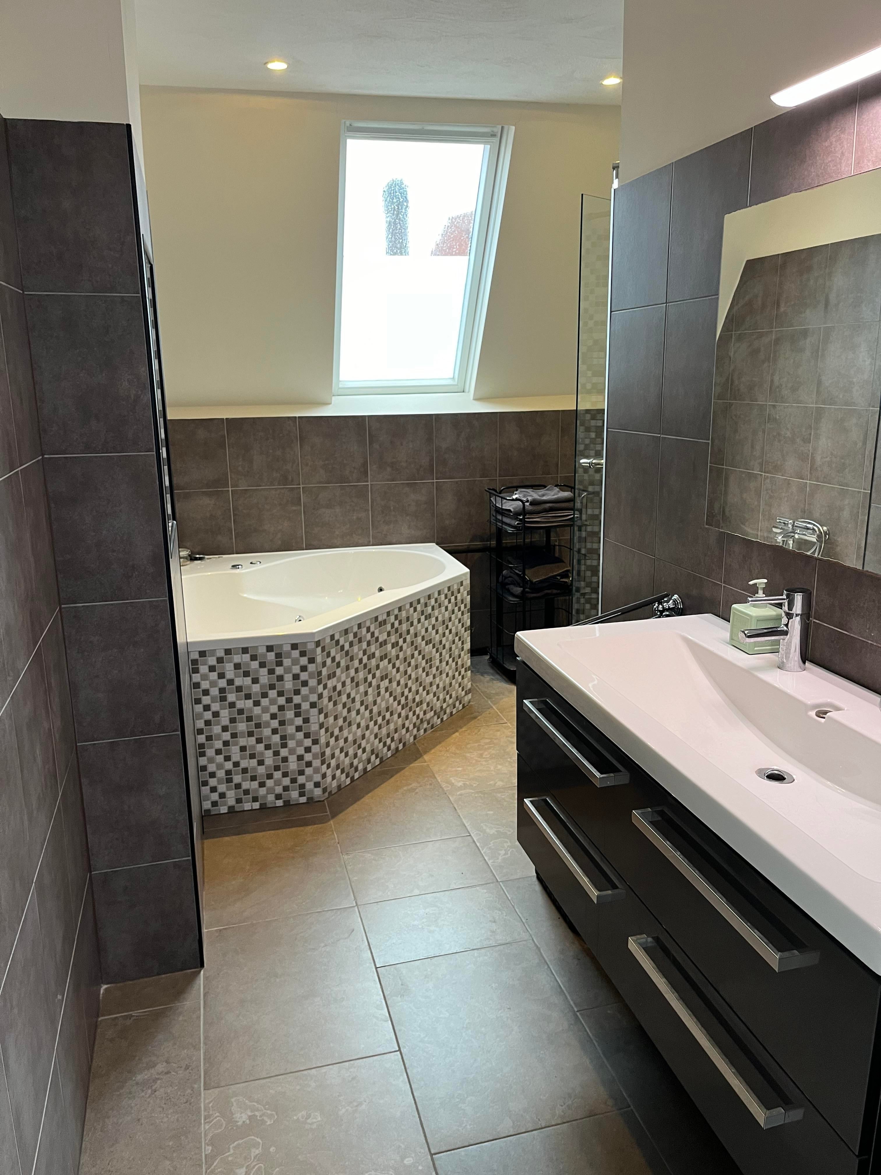 Woning te huur: A.F. de Savornin Lohmanstraat, Zaandam