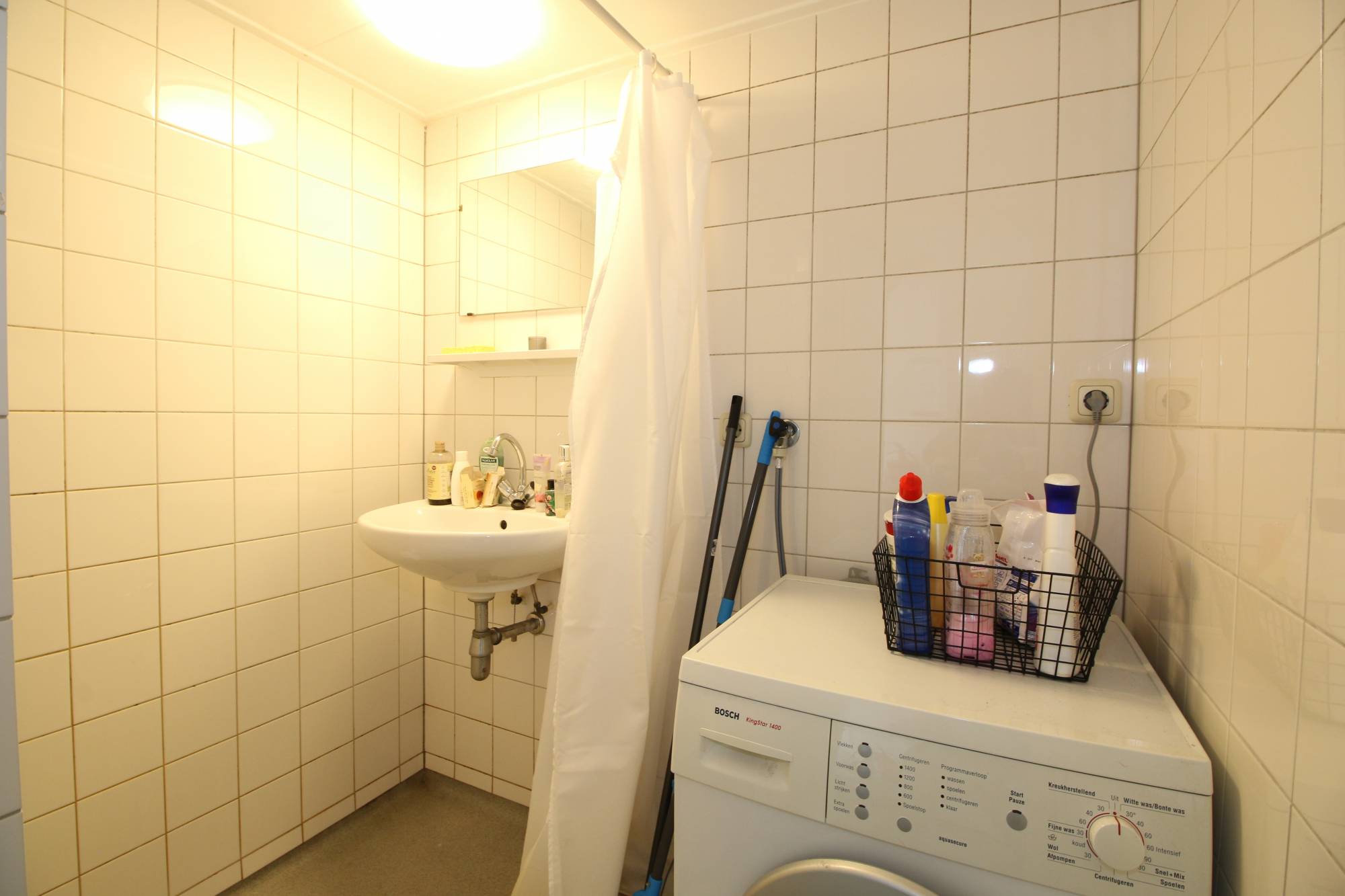 Kamer te huur: Lusthofstraat, Rotterdam