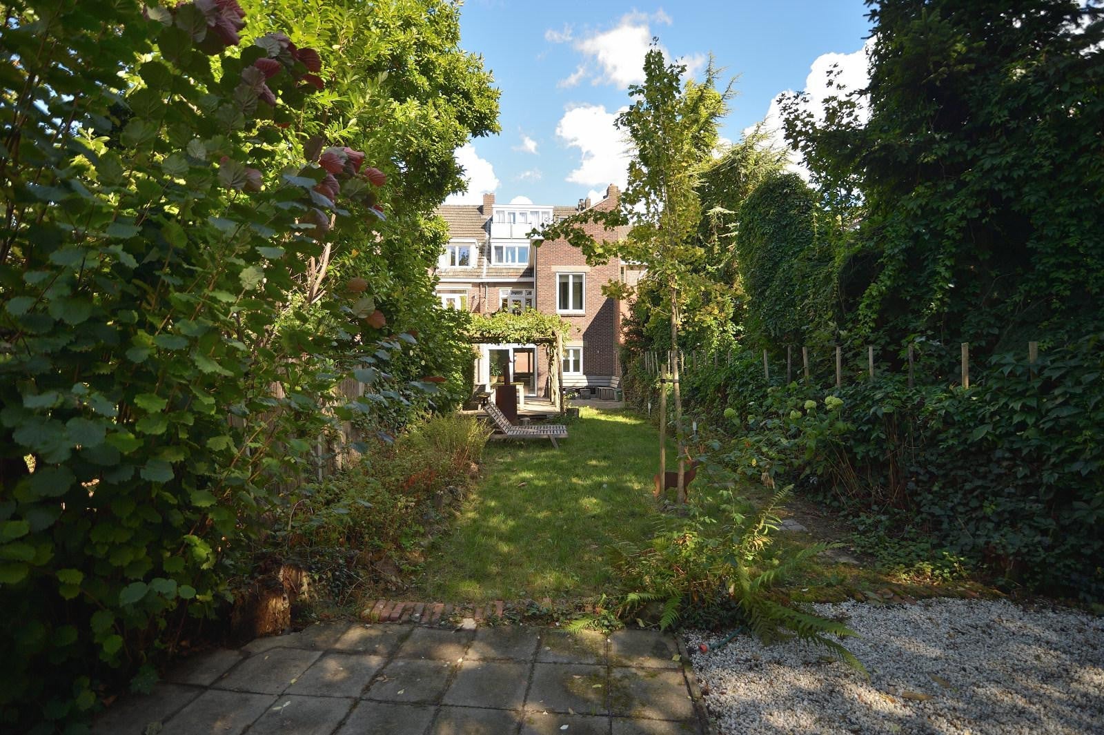 Appartement te koop: Eburonenweg 38A, Maastricht