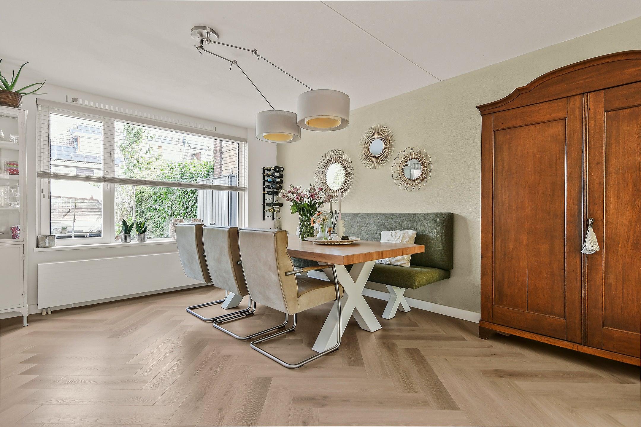 Tussenwoning te koop: Rodelindalaan 65, Nieuw-Vennep