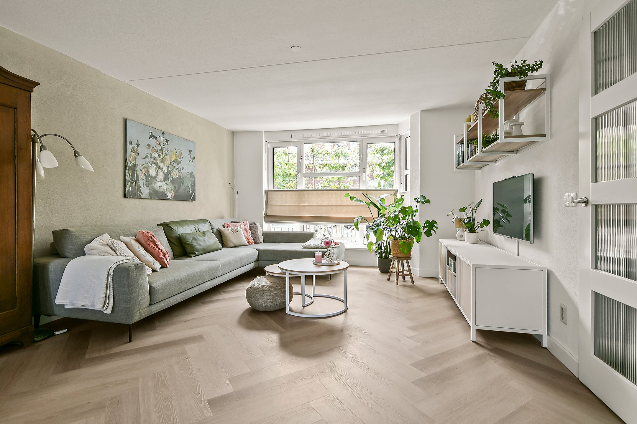 Tussenwoning te koop: Rodelindalaan 65, Nieuw-Vennep