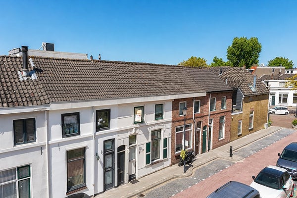 Huis Den Bommelsestraat 6 in Schiedam