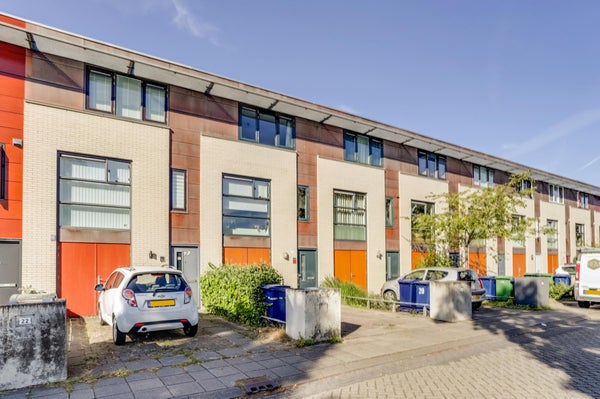 Huis te koop Seringstraat 31 in Almere voor € 315.000